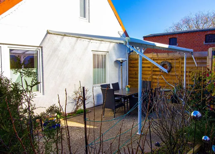 Vakantiehuis Luett Hus Erna *